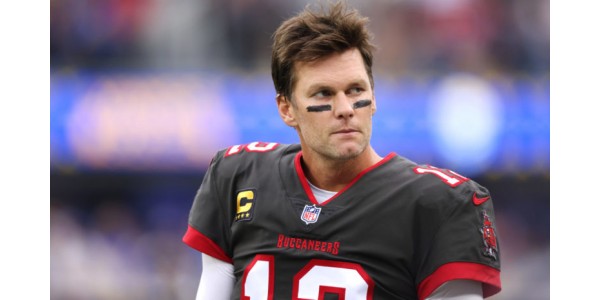 Tom Brady revient sur le mystère des Buccaneers de Tampa Bay Tom Brady revient sur le mystère des Buccaneers de Tampa Bay